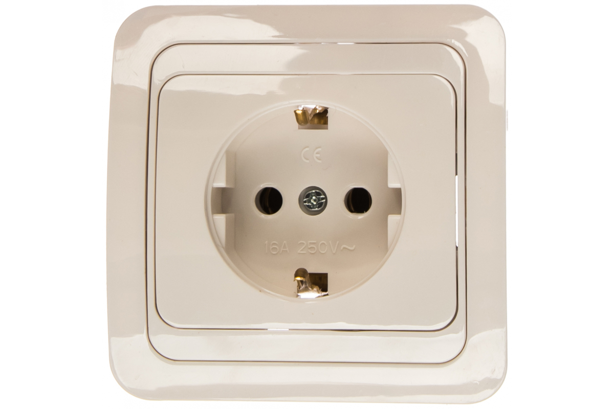 Розетка Smartbuy SBE-02w-16-S1-Z-c, 1 гнездо, 16А, с заземлением, белая